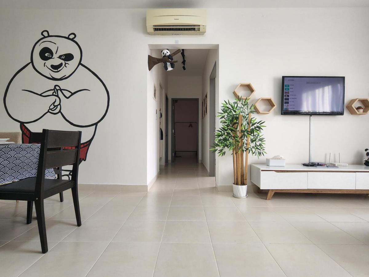 Teluk Panglima GarangNetflix Panda House 3B2R Rimbayu Kota Kemuning With Atari Games公寓 外观 照片