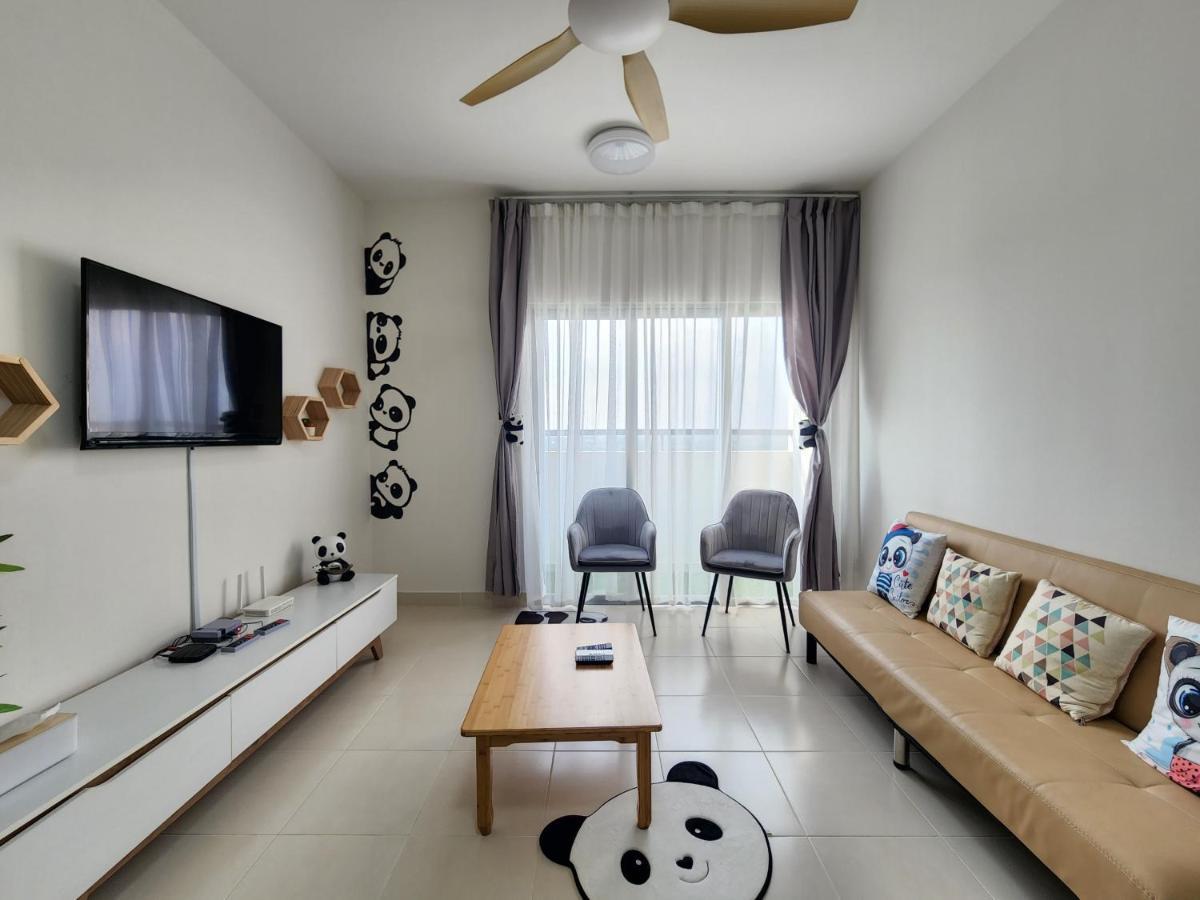 Teluk Panglima GarangNetflix Panda House 3B2R Rimbayu Kota Kemuning With Atari Games公寓 外观 照片